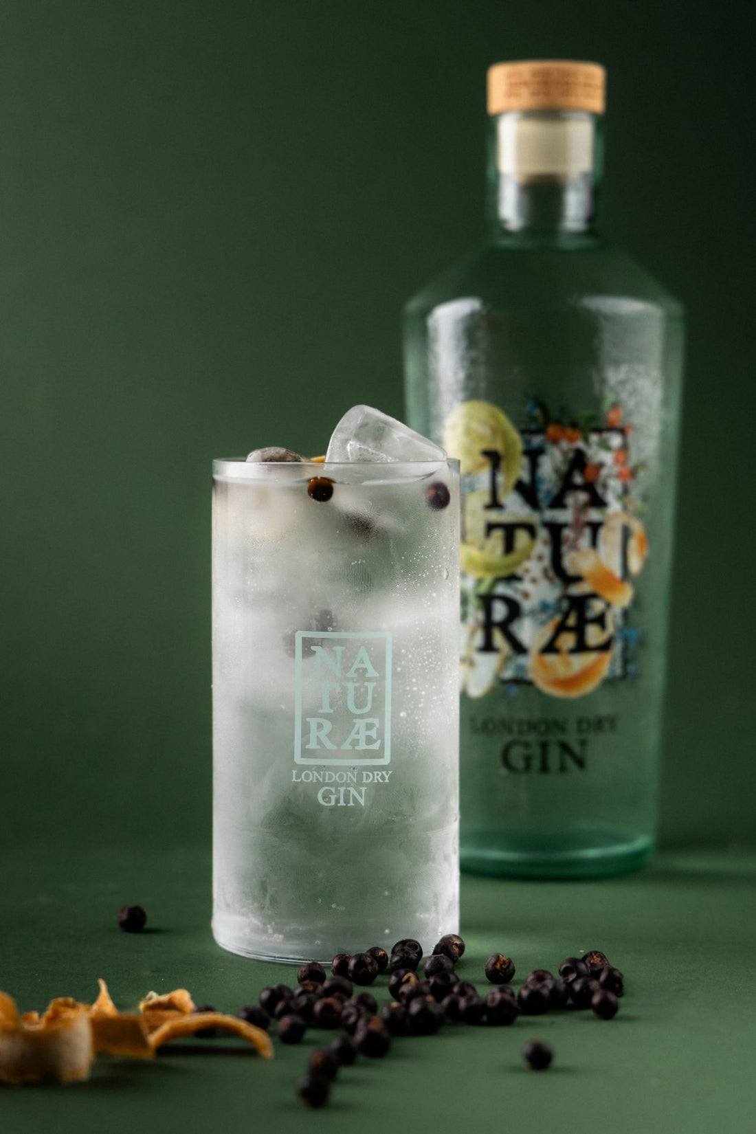 Le botaniche di Naturæ Gin: un viaggio tra sapori e valori condivisi