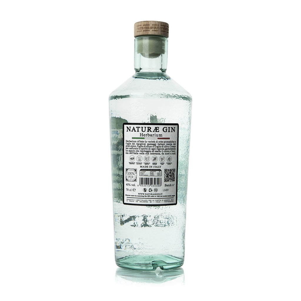 Bottiglia di Naturae Gin Herbarium, distilled gin artigianale con ginepro, menta, lemongrass e foglie d’ulivo, Alloro made in Italy. 
