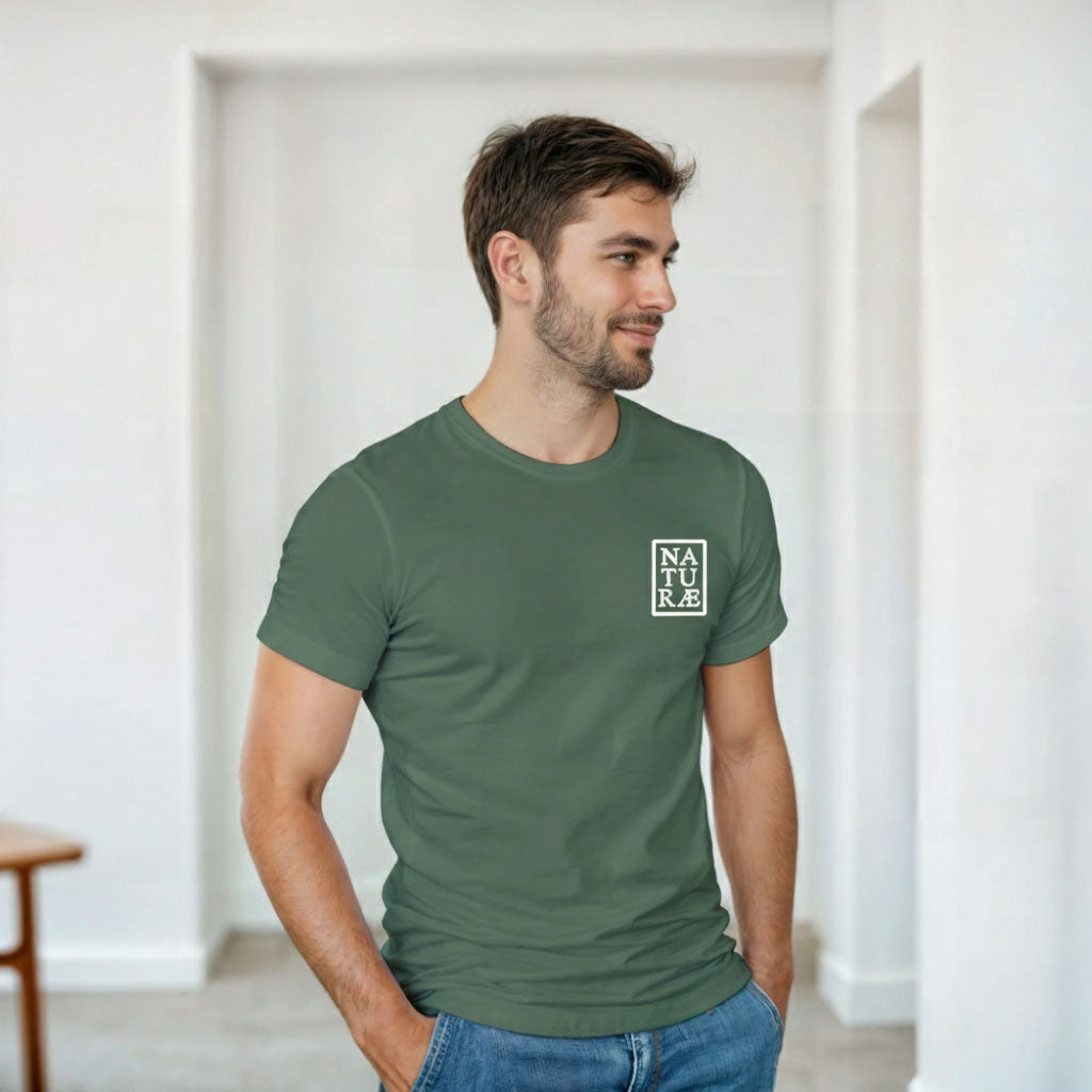 T-shirt verde Naturae Spirits con logo ricamato